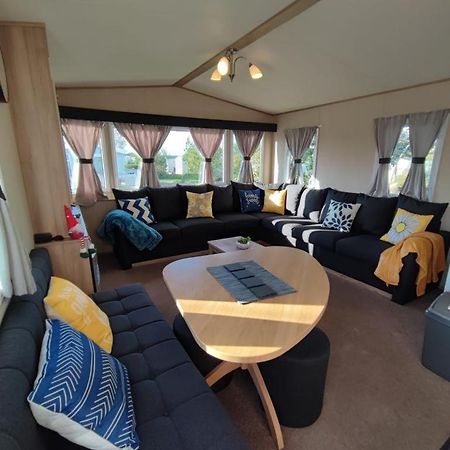 Luamar Holidays- Tattershall Lakes - Lancaster Crescent Hotell Eksteriør bilde